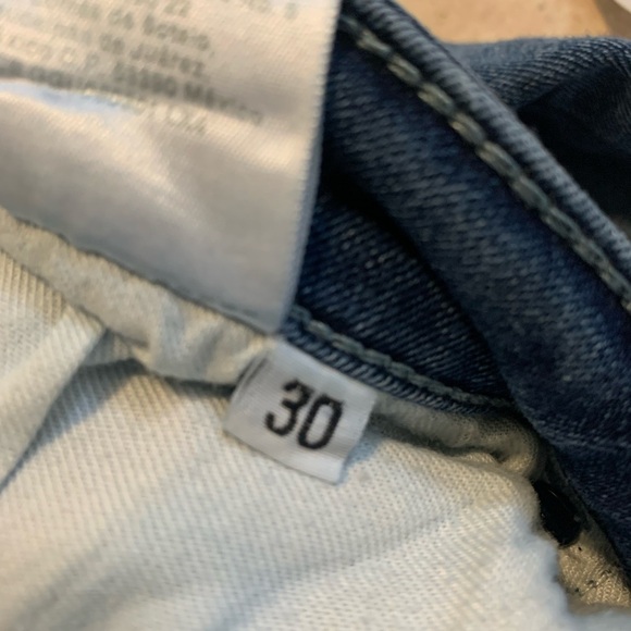 Guess Los Angeles Mid-Rise Skinny Jeans - Size 30 - Picture 4 of 9